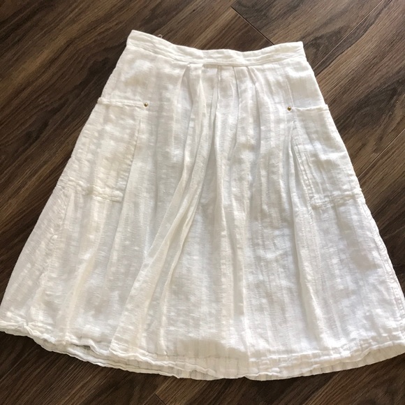 Downeast Flowy White Skirt - Picture 1 of 2